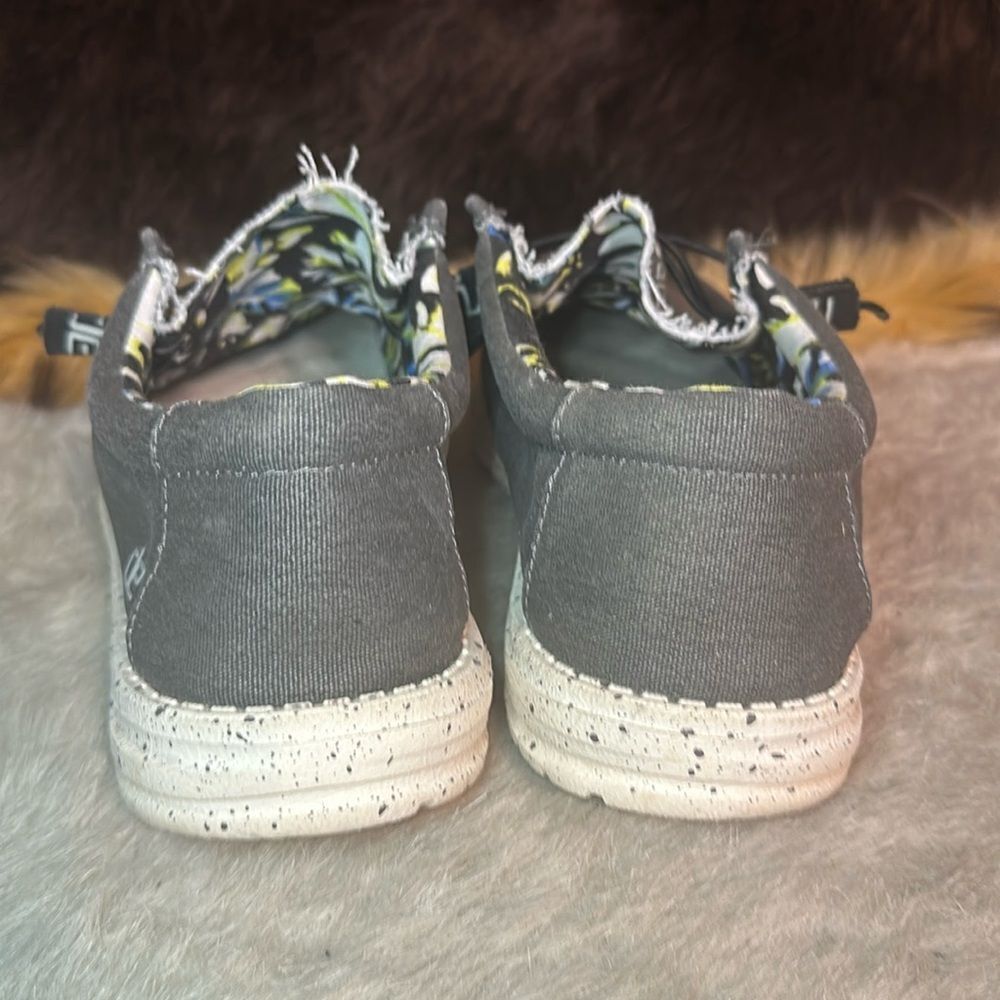Hey Dude shoes 12 (3450) - Picture 4 of 7